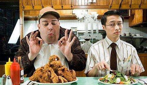 怪谈晚餐吃瓜视频播放,瓜视频播放量惊人，揭秘神秘事件背后的真相